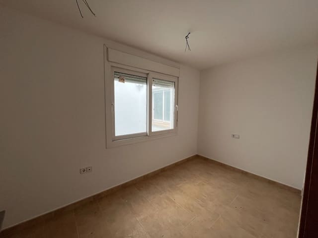 3 slaapkamer Flat te koop in Fuente Alamo de Murcia met garage - € 121.800 (Ref: 9777039)