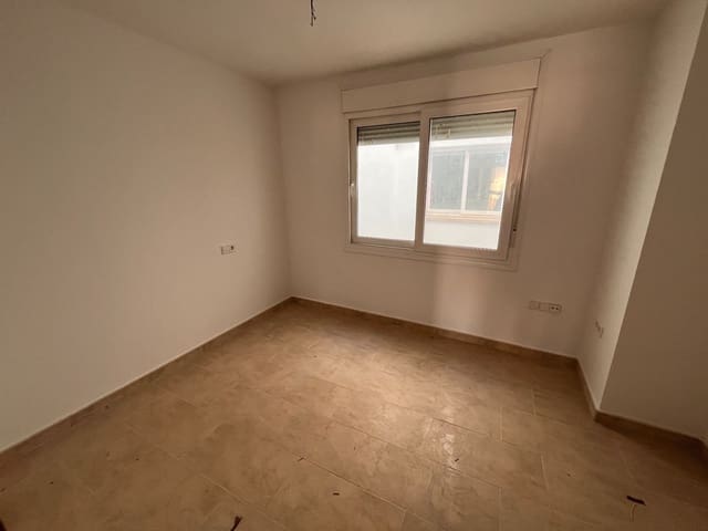 3 slaapkamer Flat te koop in Fuente Alamo de Murcia met garage - € 121.800 (Ref: 9777039)
