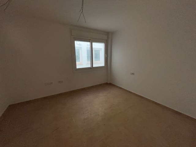 3 slaapkamer Flat te koop in Fuente Alamo de Murcia met garage - € 125.900 (Ref: 9777040)