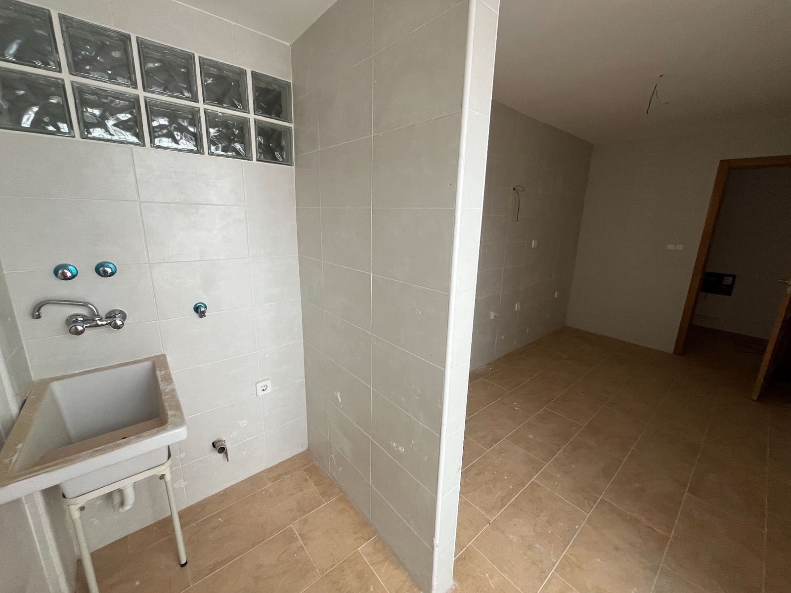 Piso de 3 habitaciones en Fuente Alamo de Murcia en venta con garaje - 99.000 € (Ref: 9777056)