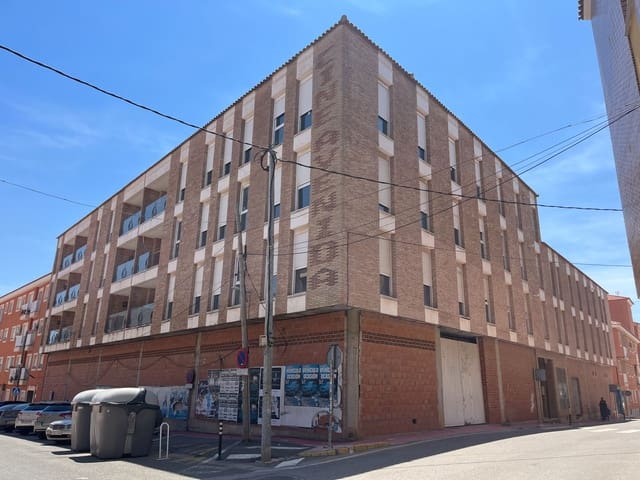 3 bedroom Flat for sale in Fuente Alamo de Murcia with garage - € 99,000 (Ref: 9777056)