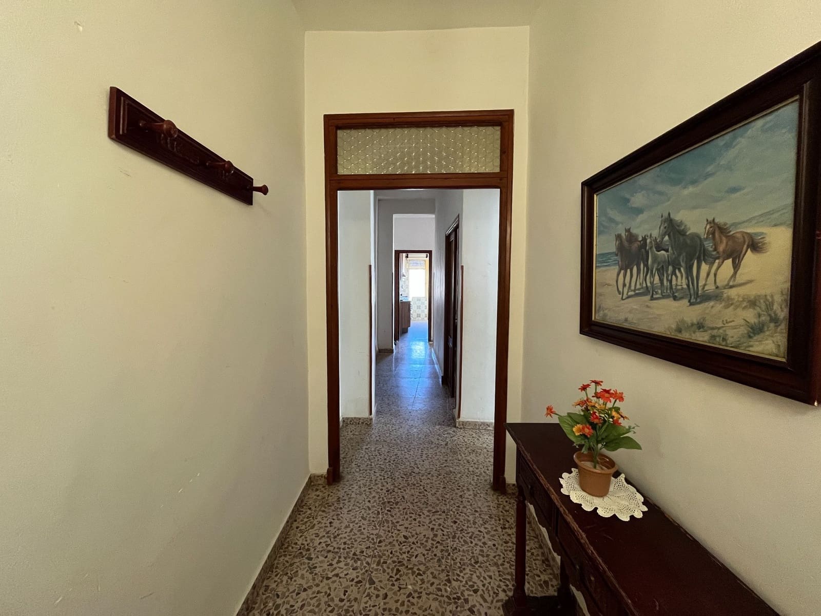 4 bedroom Villa for sale in Fuente Alamo de Murcia with garage - € 133,500 (Ref: 9777057)