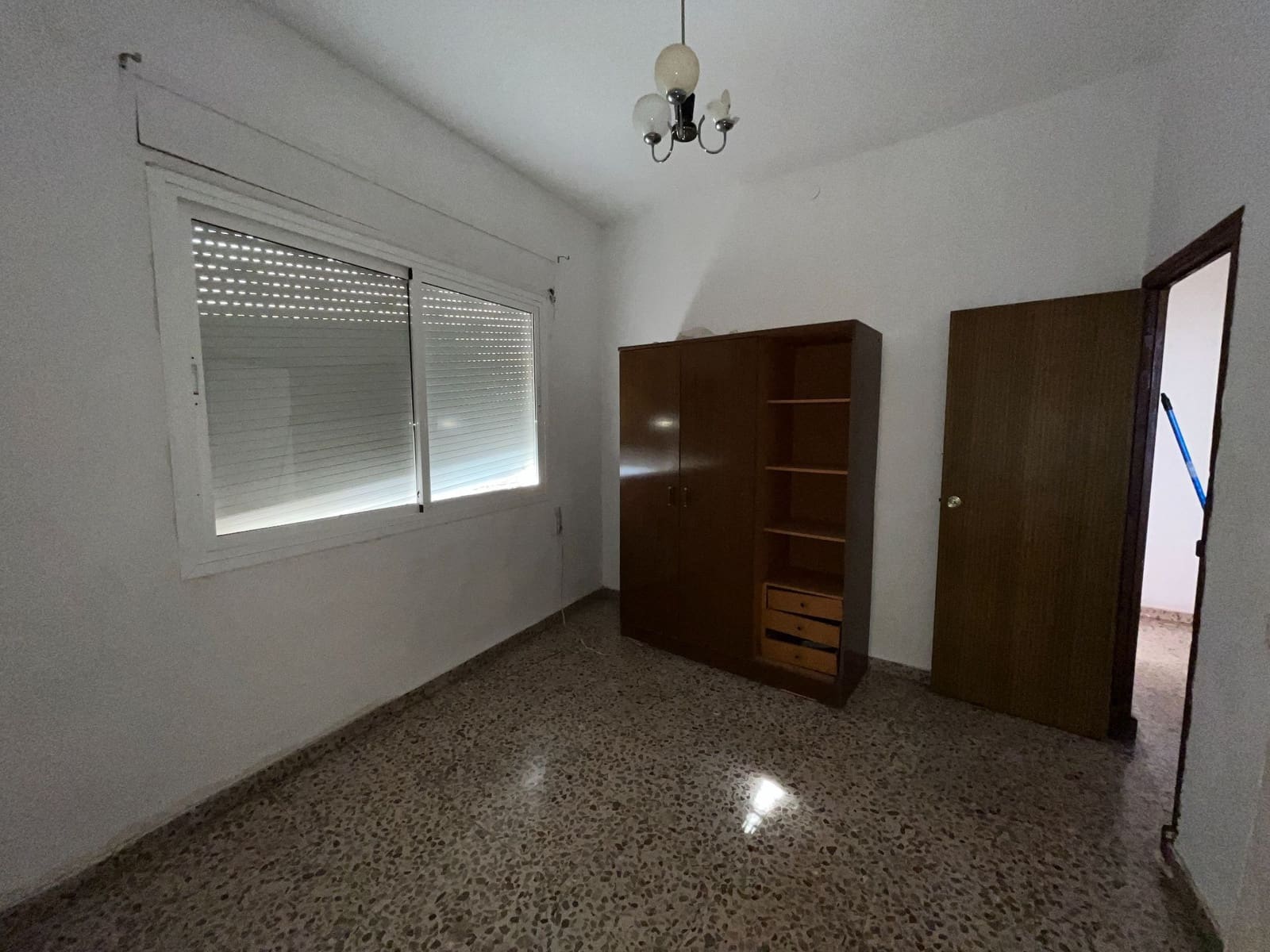 4 bedroom Villa for sale in Fuente Alamo de Murcia with garage - € 133,500 (Ref: 9777057)