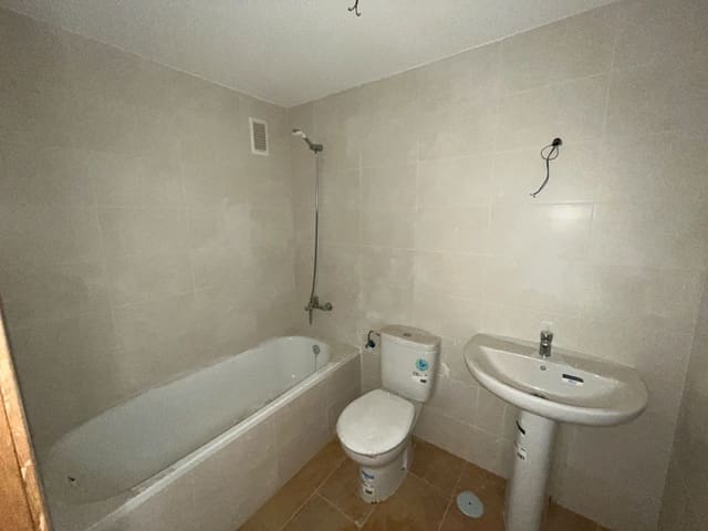 3 chambre Appartement à vendre à Fuente Alamo de Murcia avec garage - 117 000 € (Ref: 9777059)