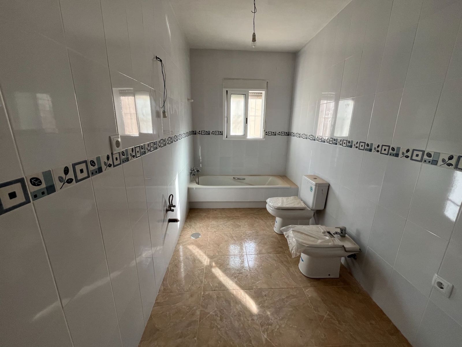 3 bedroom Villa for sale in Los Canovas with garage - € 140,000 (Ref: 9777062)