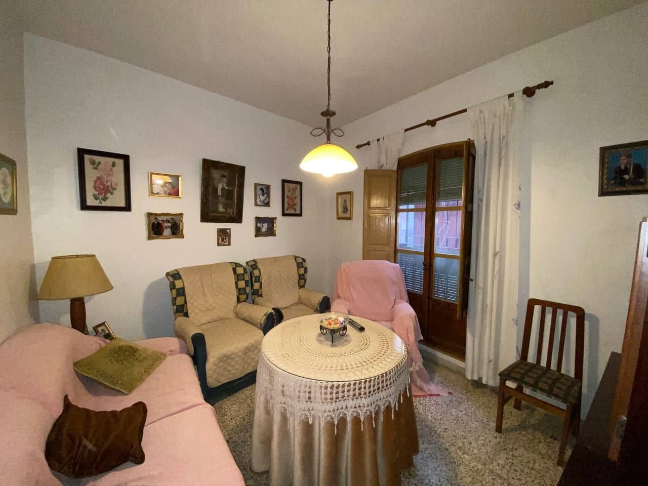 7 soveværelse Byhus til salg i Huecija - € 92.000 (Ref: 9777064)