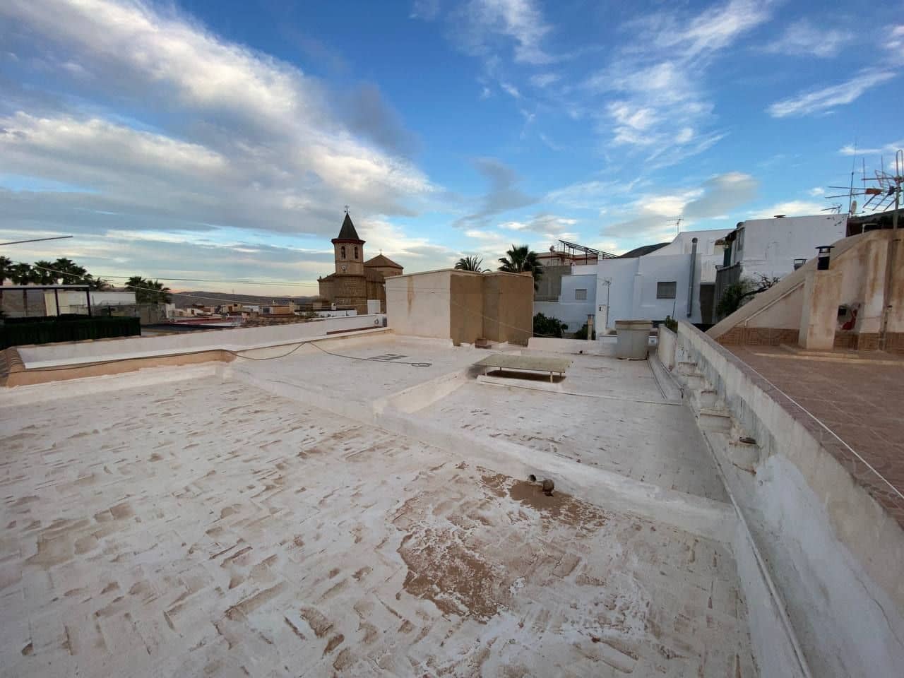 7 soveværelse Byhus til salg i Huecija - € 92.000 (Ref: 9777064)