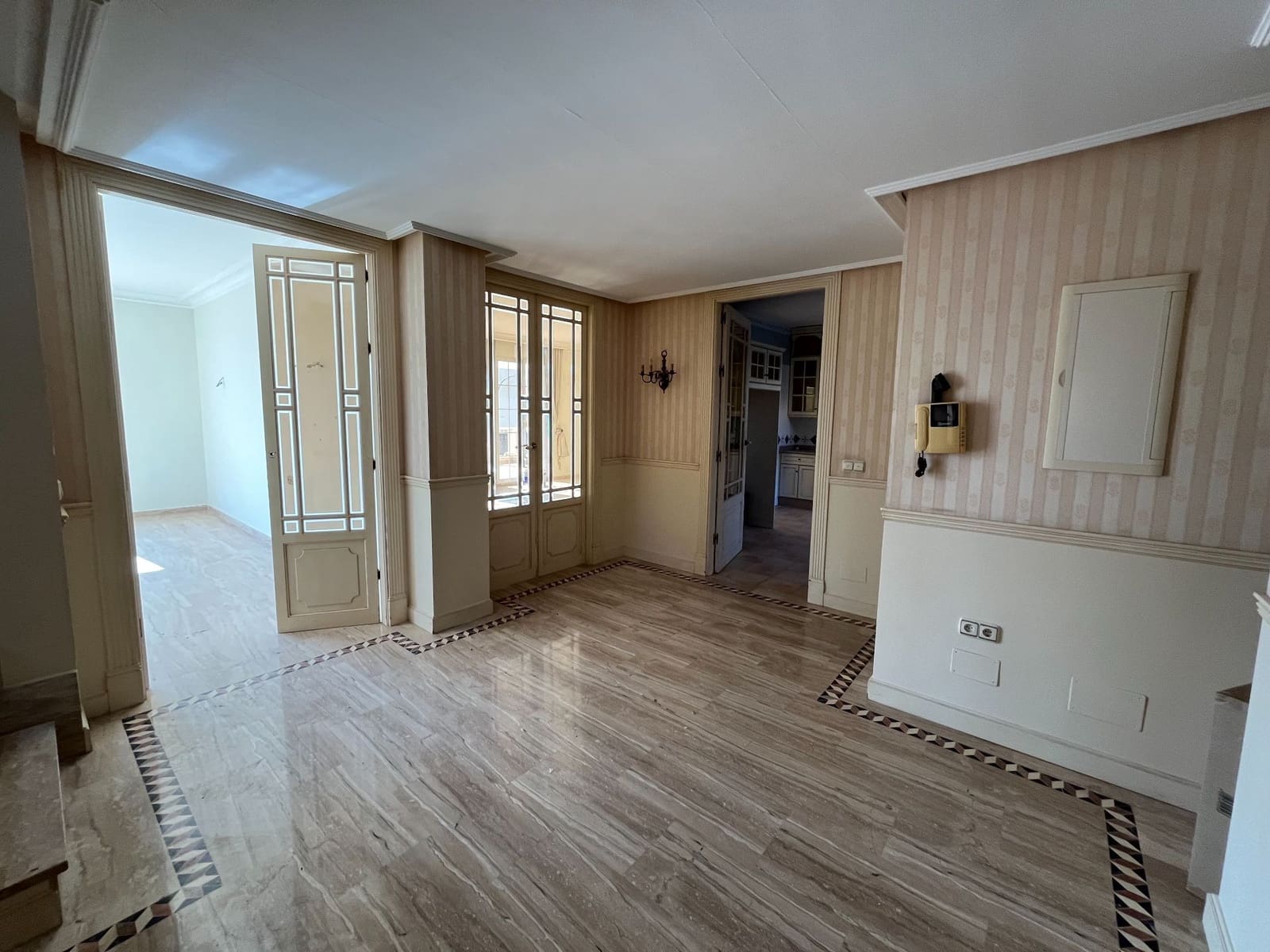 5 bedroom Flat for sale in Fuente Alamo de Murcia - € 285,000 (Ref: 9777067)
