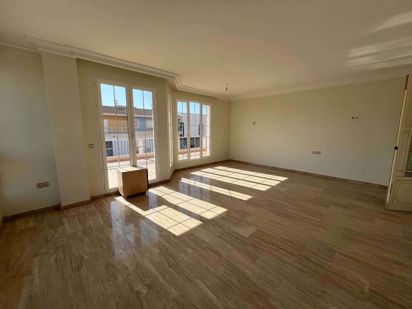 5 bedroom Flat for sale in Fuente Alamo de Murcia - € 285,000 (Ref: 9777067)