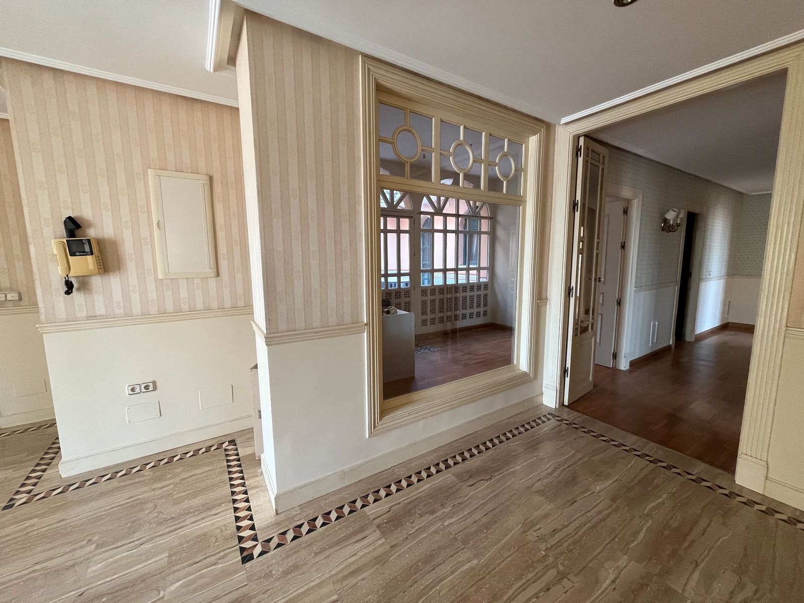 5 bedroom Flat for sale in Fuente Alamo de Murcia - € 285,000 (Ref: 9777067)