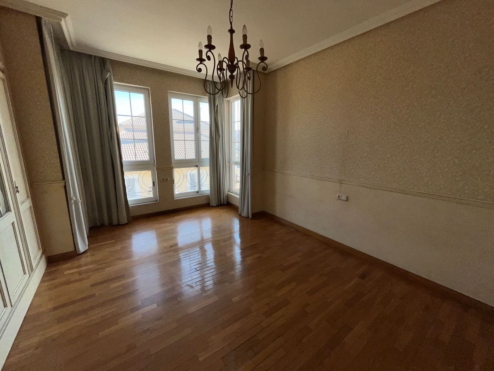 5 bedroom Flat for sale in Fuente Alamo de Murcia - € 285,000 (Ref: 9777067)