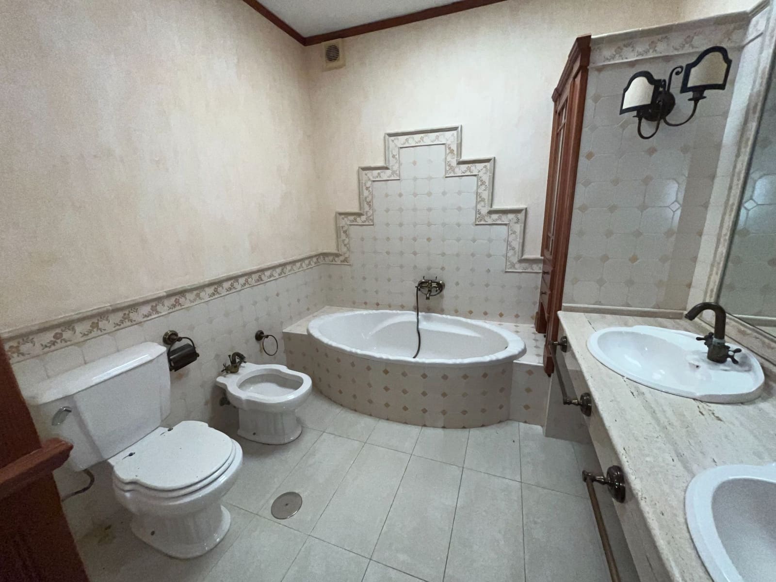 5 bedroom Flat for sale in Fuente Alamo de Murcia - € 285,000 (Ref: 9777067)