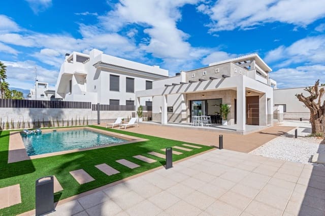 3 quarto Moradia para venda em Ciudad Quesada, Rojales com piscina garagem - 597 000 € (Ref: 9777073)