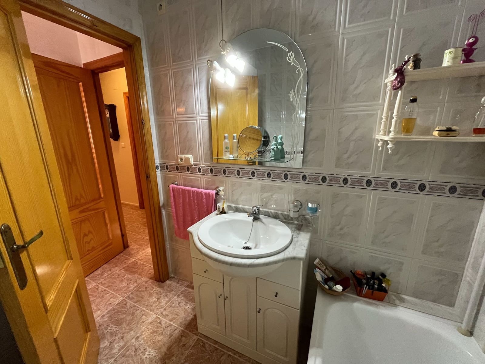 4 bedroom Villa for sale in Fuente Alamo de Murcia with garage - € 197,500 (Ref: 9830748)