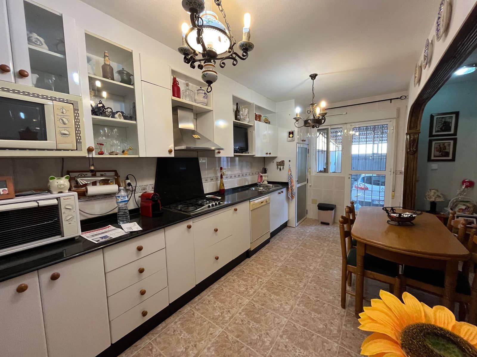 4 bedroom Villa for sale in Fuente Alamo de Murcia with garage - € 197,500 (Ref: 9830748)