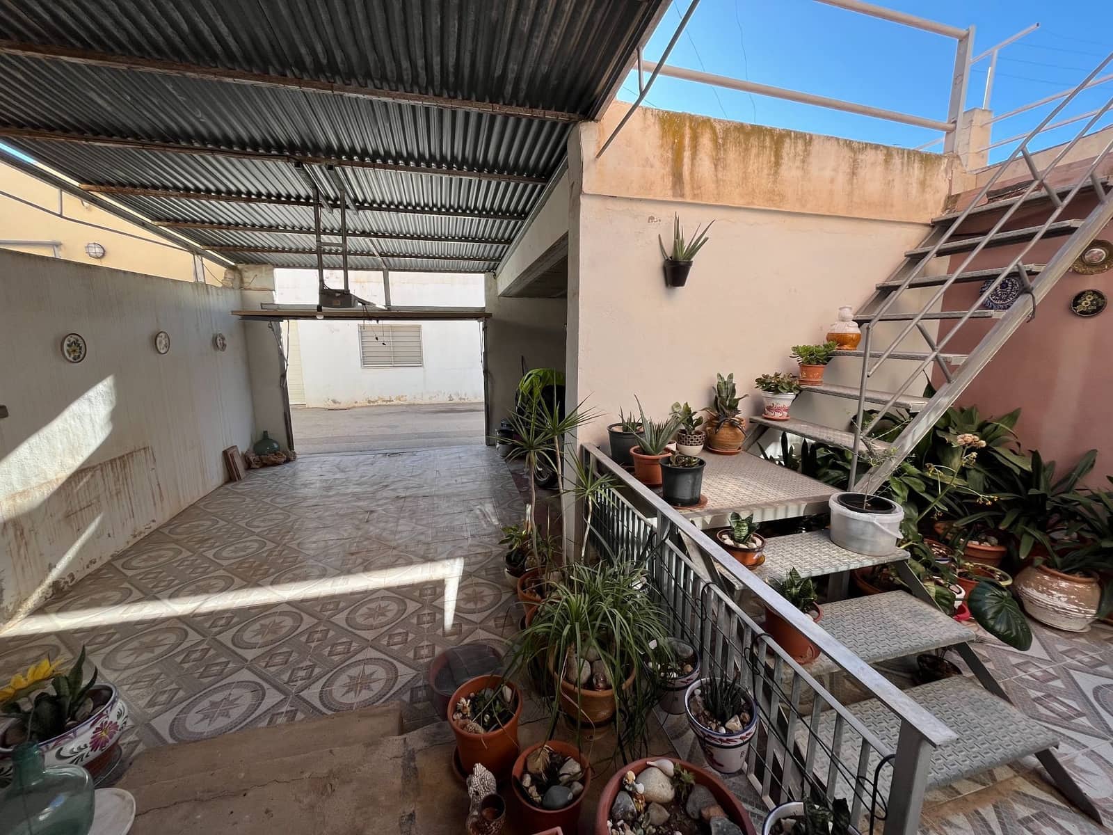 4 bedroom Villa for sale in Fuente Alamo de Murcia with garage - € 197,500 (Ref: 9830748)