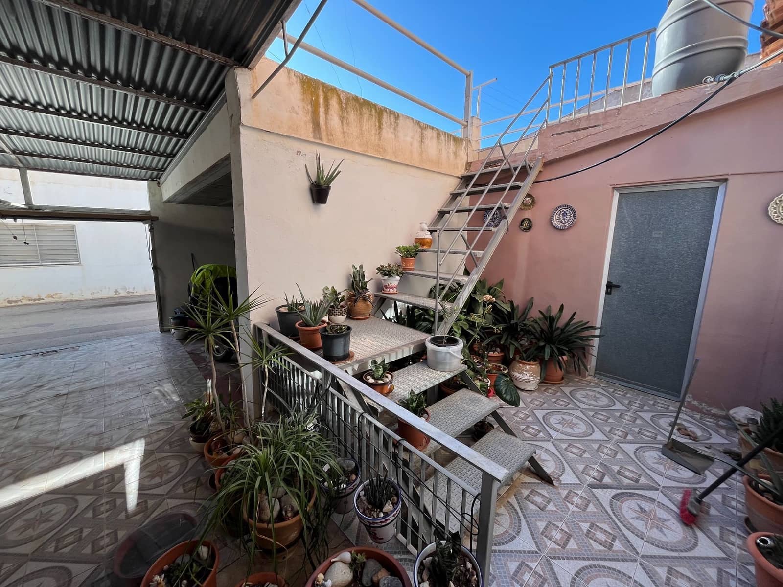 4 bedroom Villa for sale in Fuente Alamo de Murcia with garage - € 197,500 (Ref: 9830748)