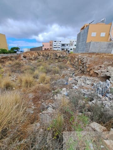 Bouwgrond te koop in Parque de la Reina, Arona - € 95.000 (Ref: 9879256)
