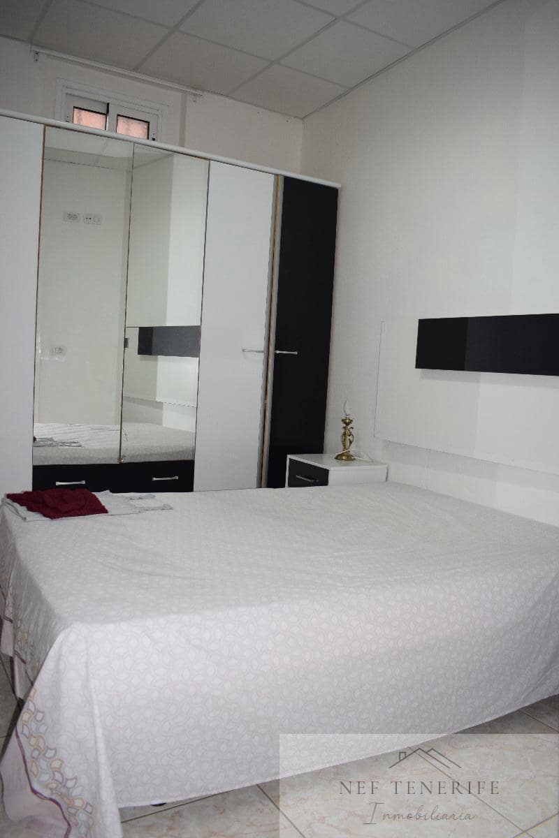 4 chambre Maison de Ville à vendre à San Isidro de Abona - 330 000 € (Ref: 9879258)