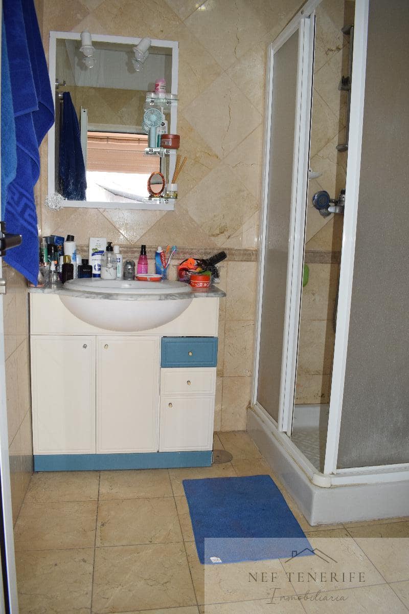 4 chambre Maison de Ville à vendre à San Isidro de Abona - 330 000 € (Ref: 9879258)
