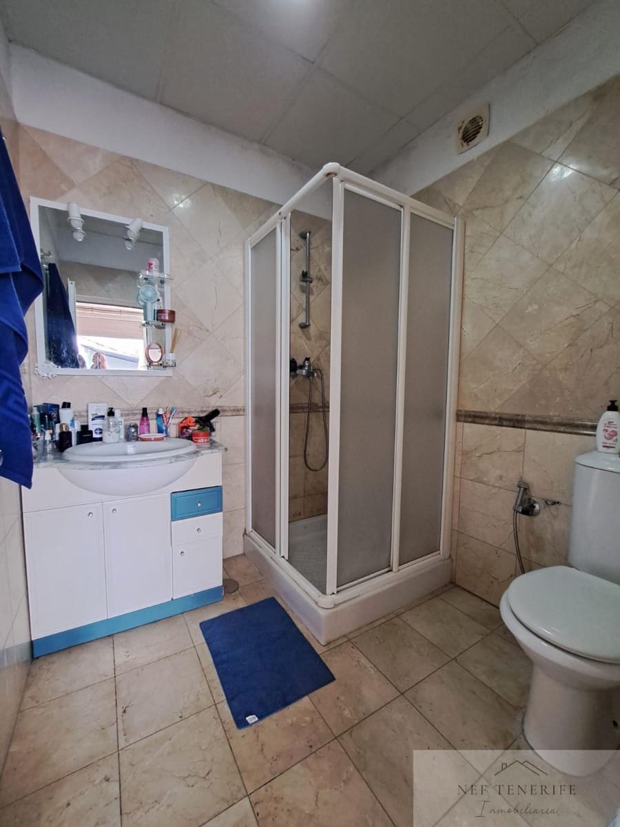4 chambre Maison de Ville à vendre à San Isidro de Abona - 330 000 € (Ref: 9879258)