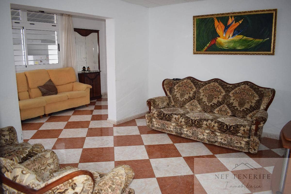 4 chambre Maison de Ville à vendre à San Isidro de Abona - 330 000 € (Ref: 9879258)