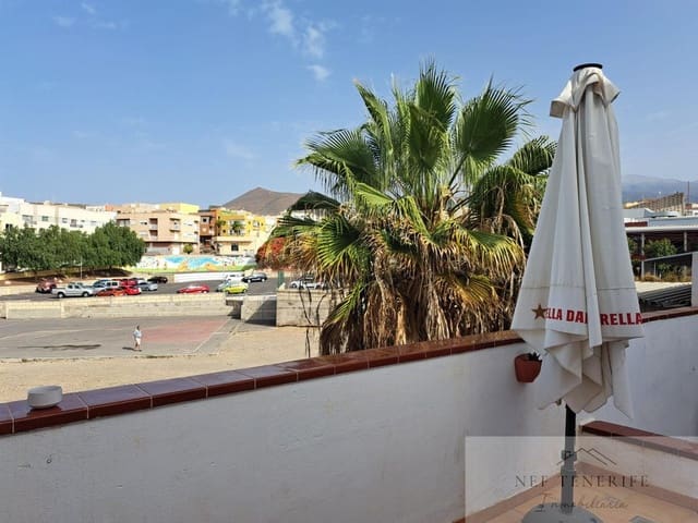 4 chambre Maison de Ville à vendre à San Isidro de Abona, Granadilla de Abona - 330 000 € (Ref: 9879258)