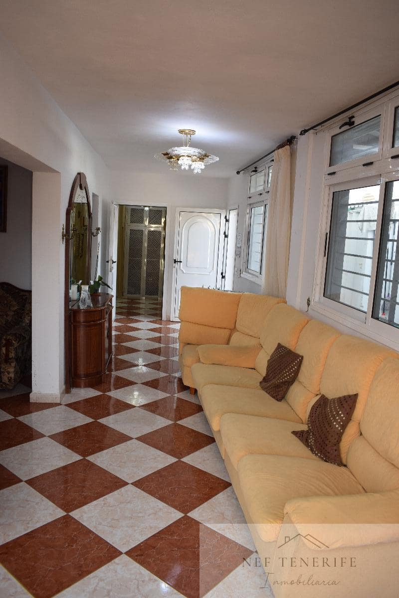 4 chambre Maison de Ville à vendre à San Isidro de Abona - 330 000 € (Ref: 9879258)