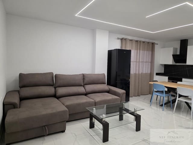 2 soverom Leilighet til salgs i Playa del Duque, Adeje - € 270 000 (Ref: 9879264)