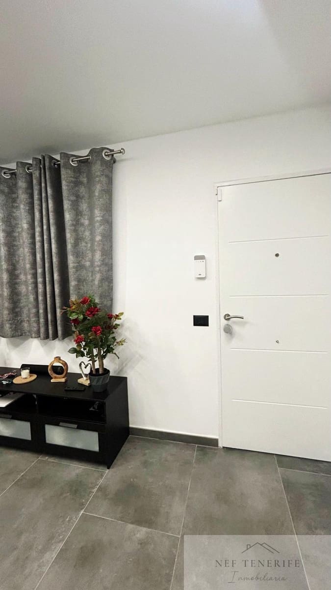 2 chambre Appartement à vendre à Playa de las Americas - 230 000 € (Ref: 9879266)