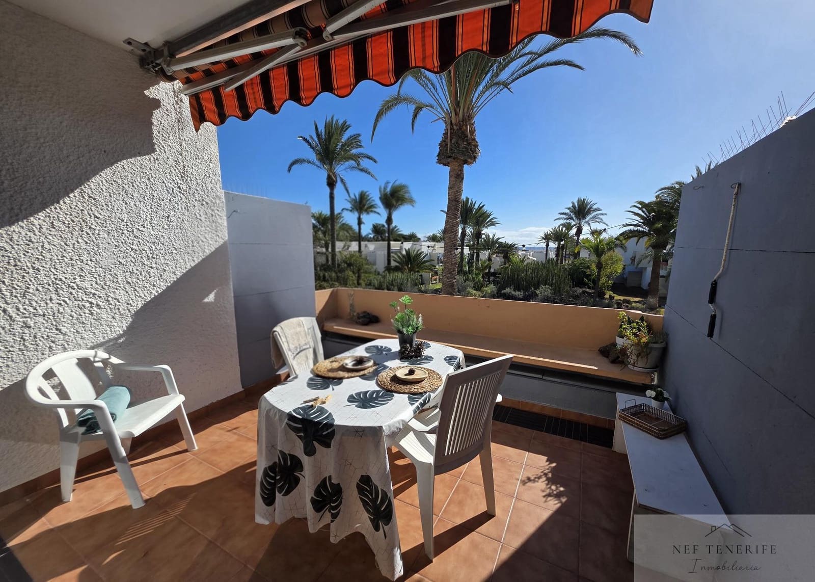 1 bedroom Apartment for sale in Costa del Silencio - € 184,000 (Ref: 9879268)