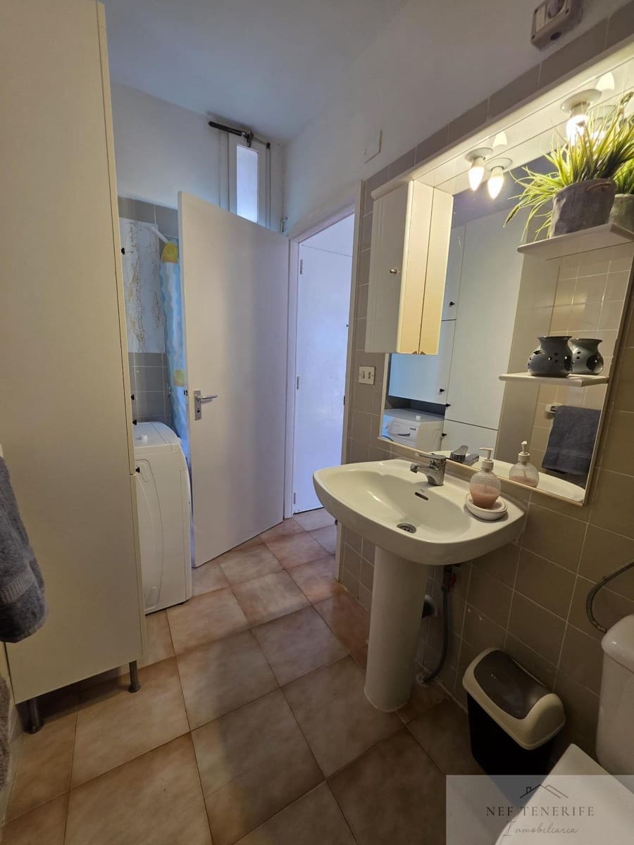 1 bedroom Apartment for sale in Costa del Silencio - € 184,000 (Ref: 9879268)