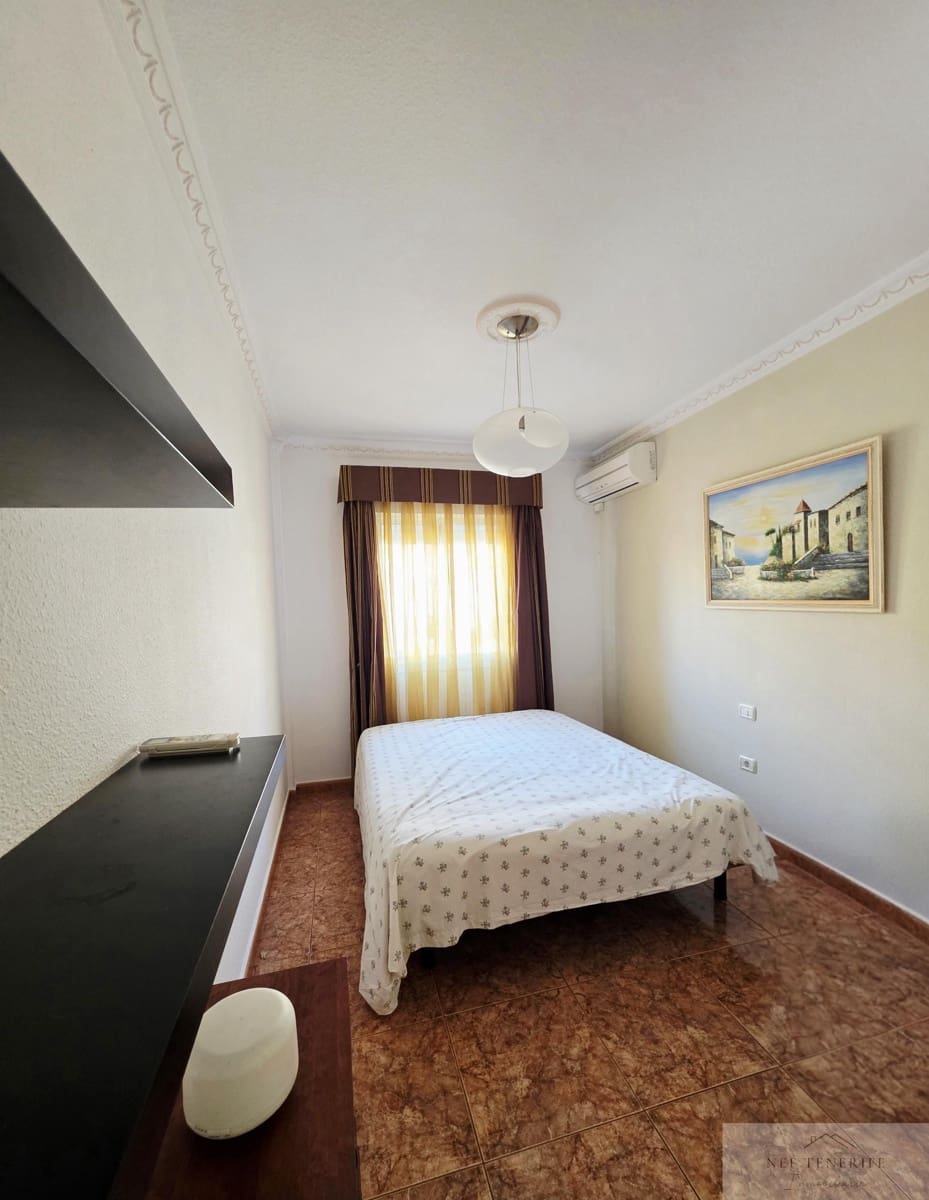5 soveværelse Villa til salg i Costa Adeje - € 899.000 (Ref: 9879272)