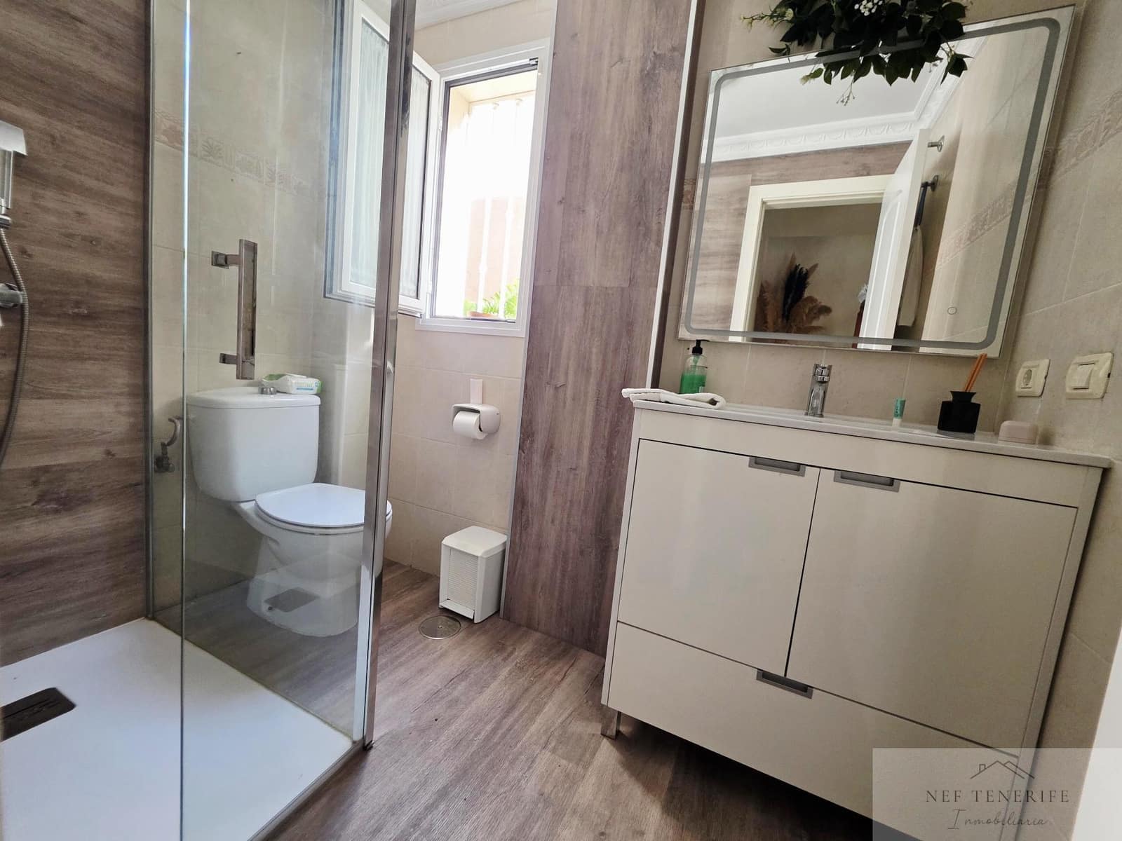 5 soveværelse Villa til salg i Costa Adeje - € 899.000 (Ref: 9879272)