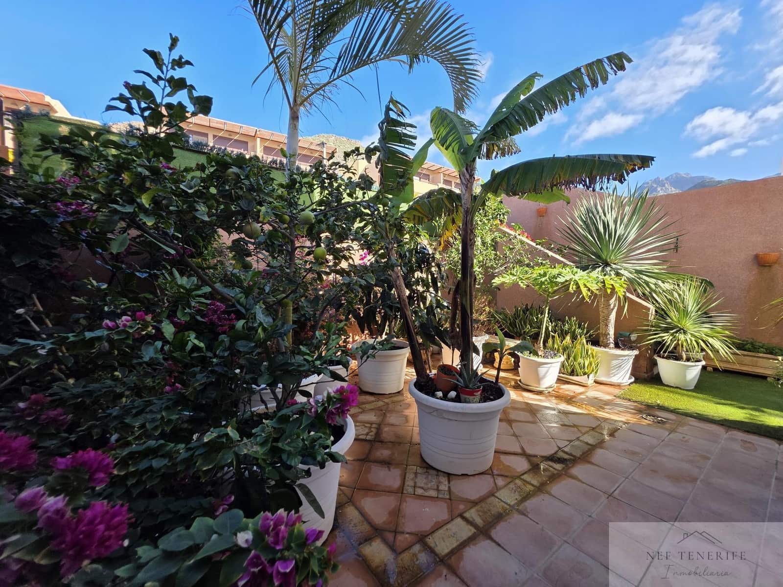 5 soveværelse Villa til salg i Costa Adeje - € 899.000 (Ref: 9879272)