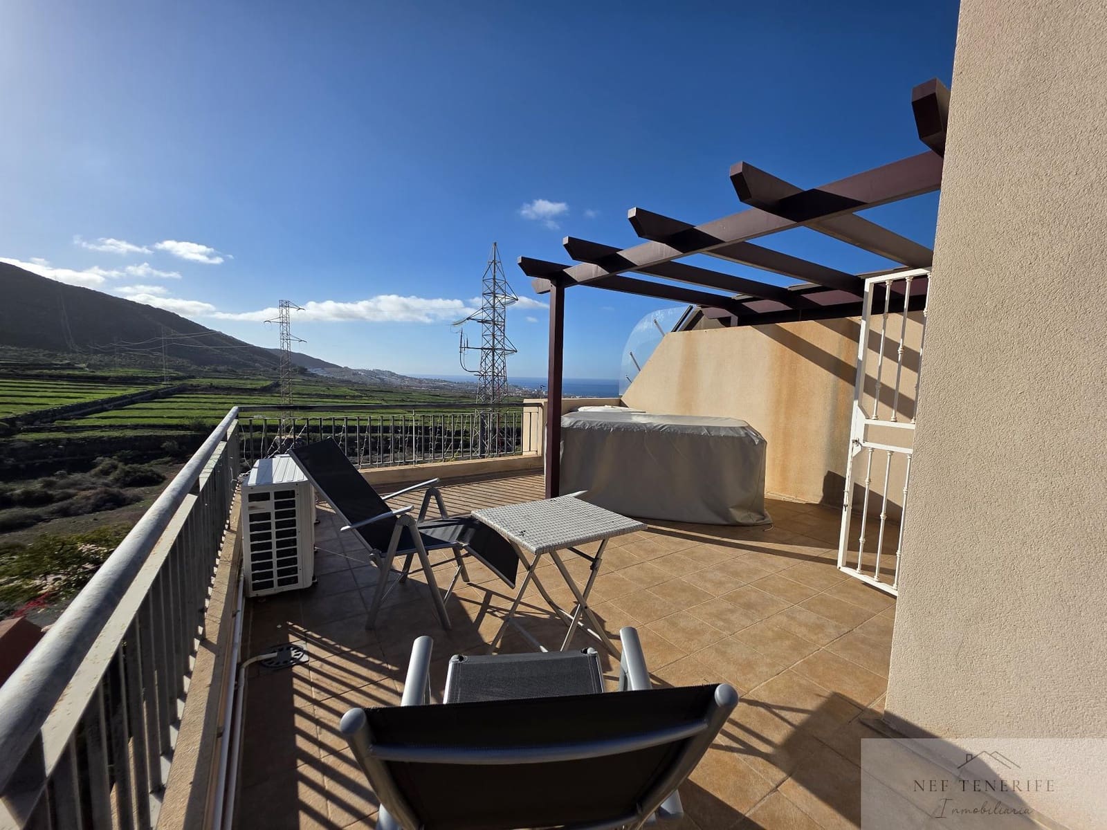 5 soveværelse Villa til salg i Costa Adeje - € 899.000 (Ref: 9879272)