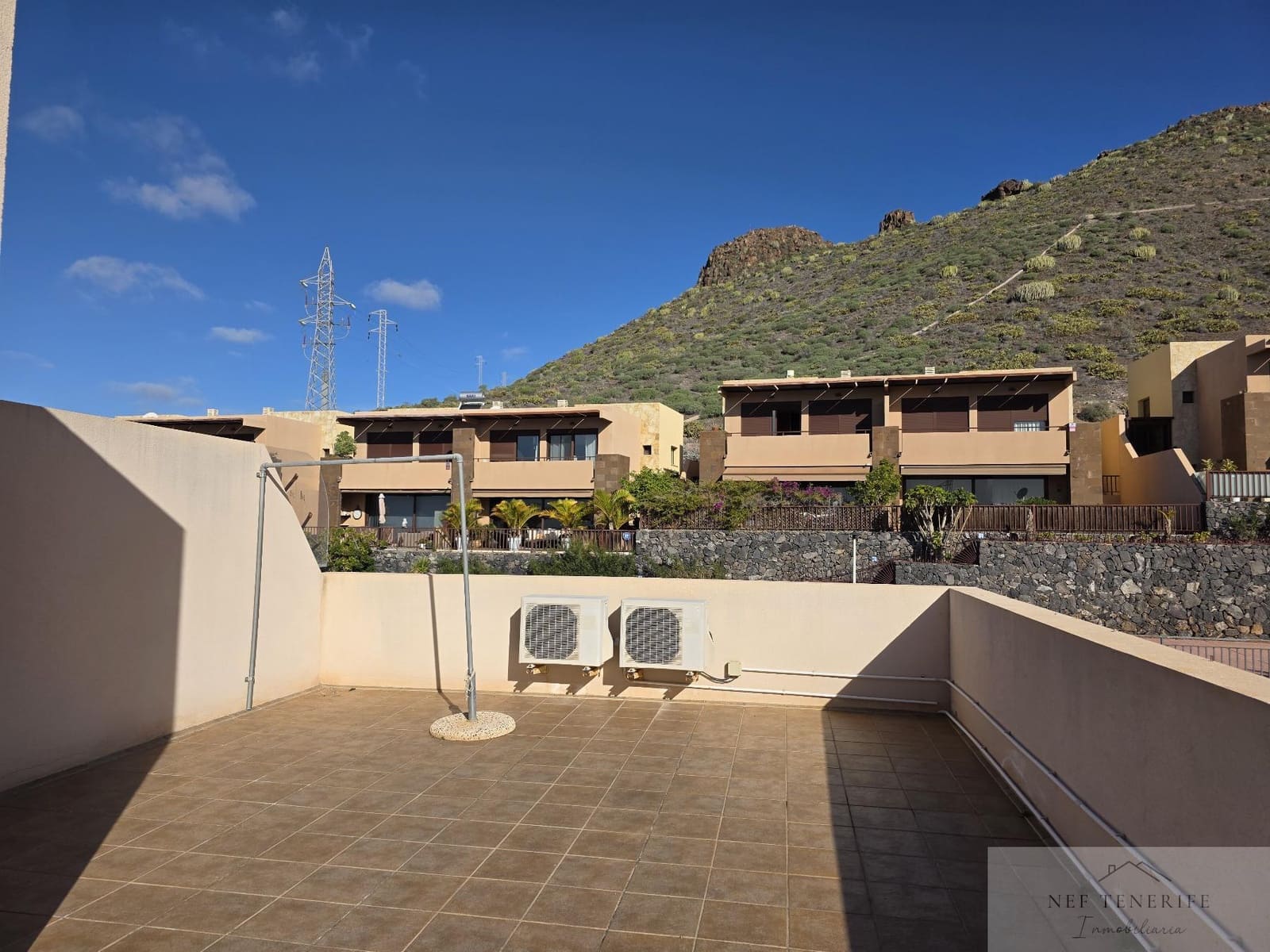 5 soveværelse Villa til salg i Costa Adeje - € 899.000 (Ref: 9879272)