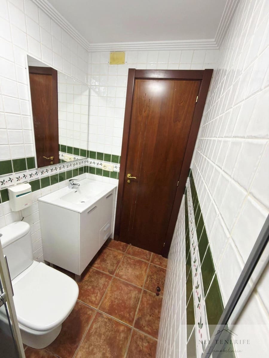 3 soveværelse Semi-Rækkehus til salg i El Medano med garage - € 570.000 (Ref: 9879273)