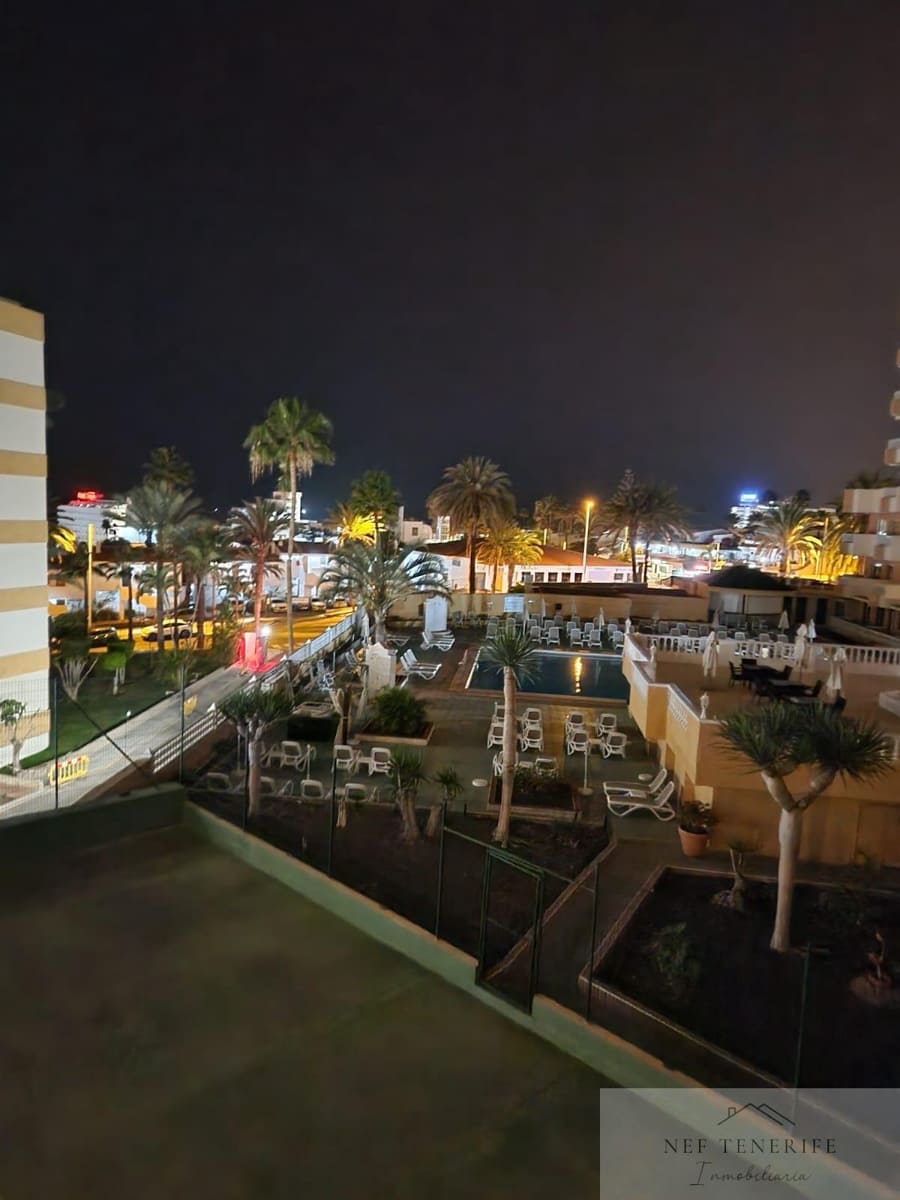 1 makuuhuone Huoneisto myytävänä paikassa Playa de las Americas - 245 000 € (Ref: 9879276)