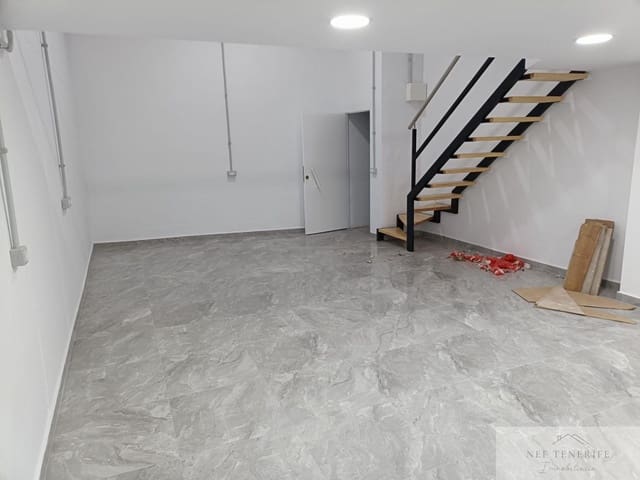 Commerciale in vendita in San Isidro de Abona, Granadilla de Abona - 56.000 € (Rif: 9932403)