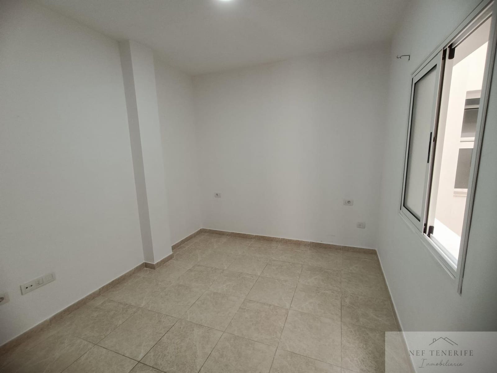2 bedroom Apartment for sale in Cabo Blanco - € 179,000 (Ref: 9958009)