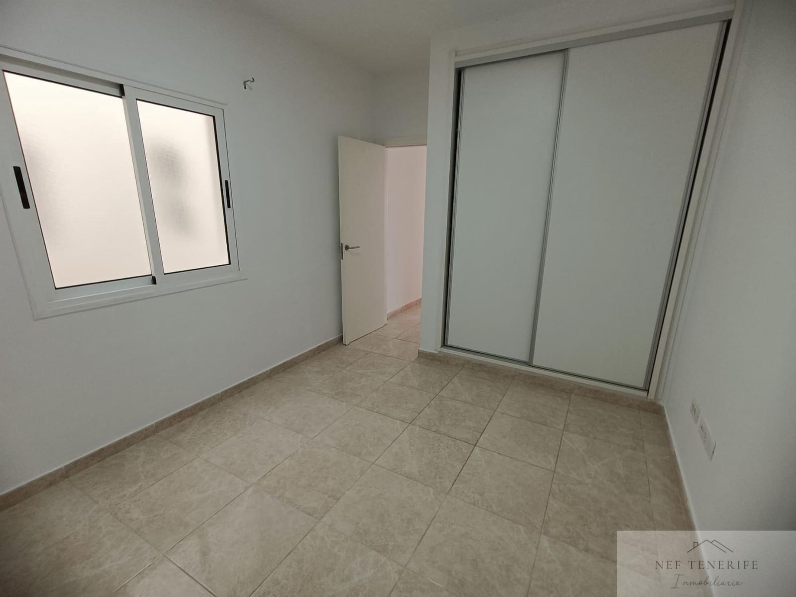 2 bedroom Apartment for sale in Cabo Blanco - € 179,000 (Ref: 9958009)