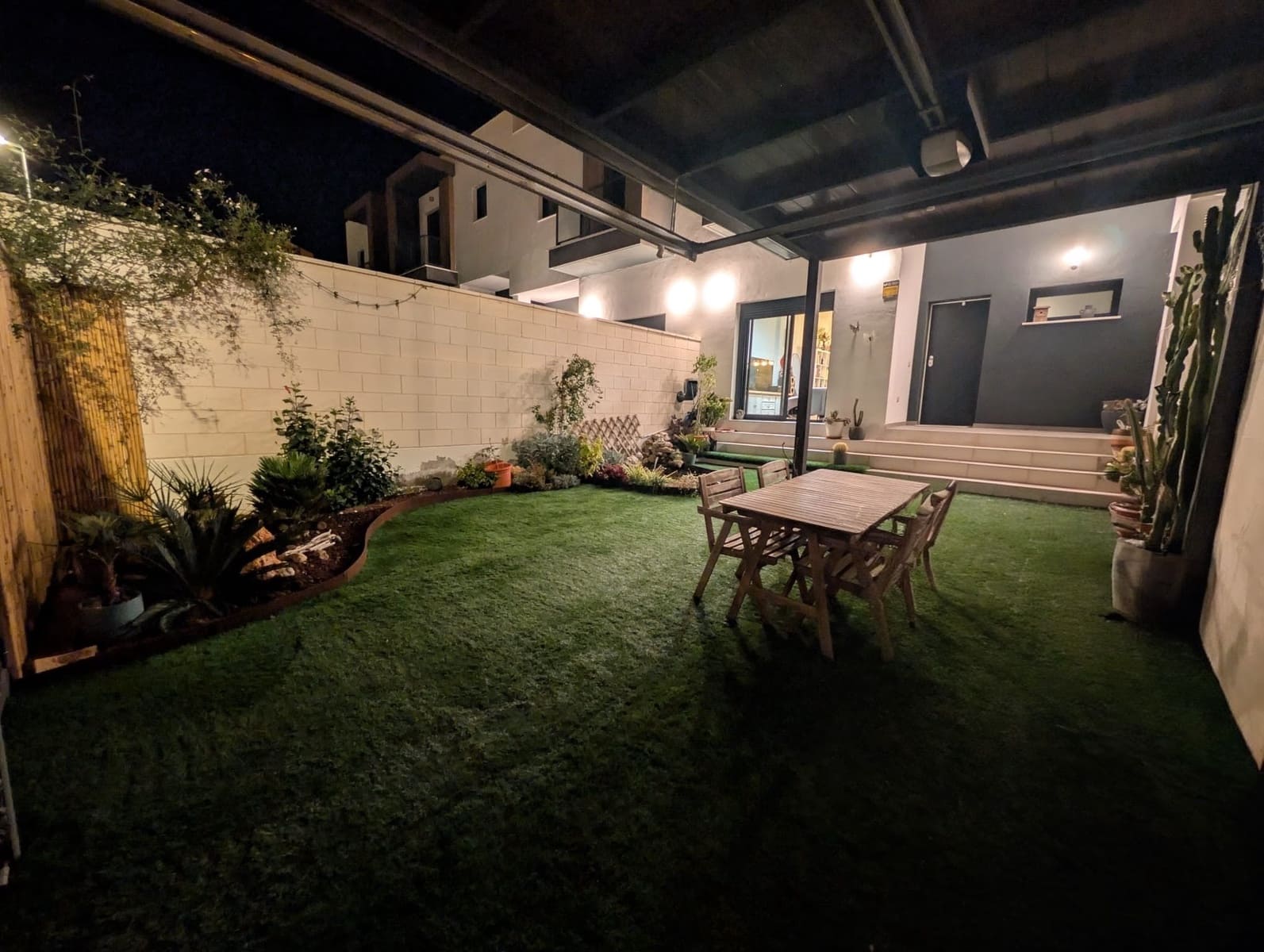 4 sypialnia Dom szeregowy na sprzedaż w Miasto Almeria z basenem garażem - 470 000 € (Ref: 9643399)