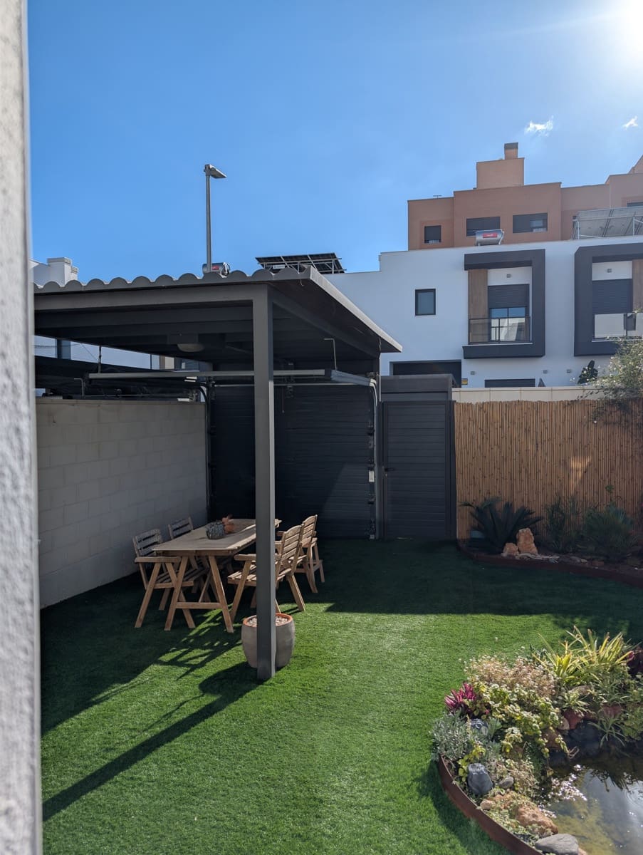 4 sypialnia Dom szeregowy na sprzedaż w Miasto Almeria z basenem garażem - 470 000 € (Ref: 9643399)