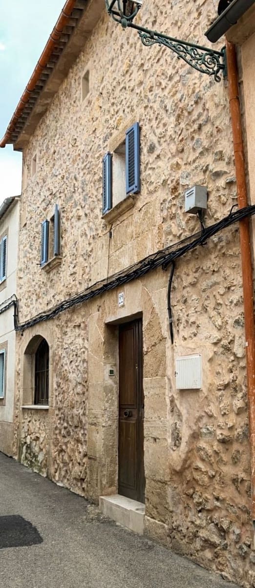 3 bedroom Townhouse for rent in Arta with pool - € 2,992 (Ref: 9715324)