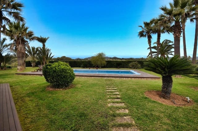 4 chambre Finca/Maison de Campagne à vendre à Artà avec piscine garage - 1 600 000 € (Ref: 9715327)