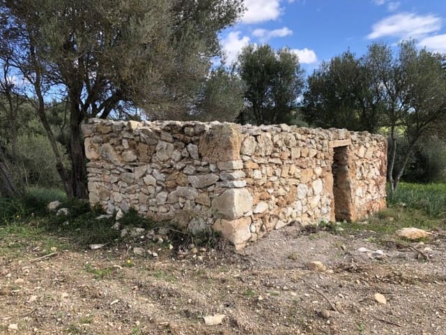 Grunde uden byggetilladelser til salg i Son Servera - € 449.000 (Ref: 9721136)