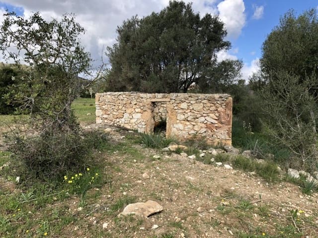 Grunde uden byggetilladelser til salg i Son Servera - € 449.000 (Ref: 9721136)