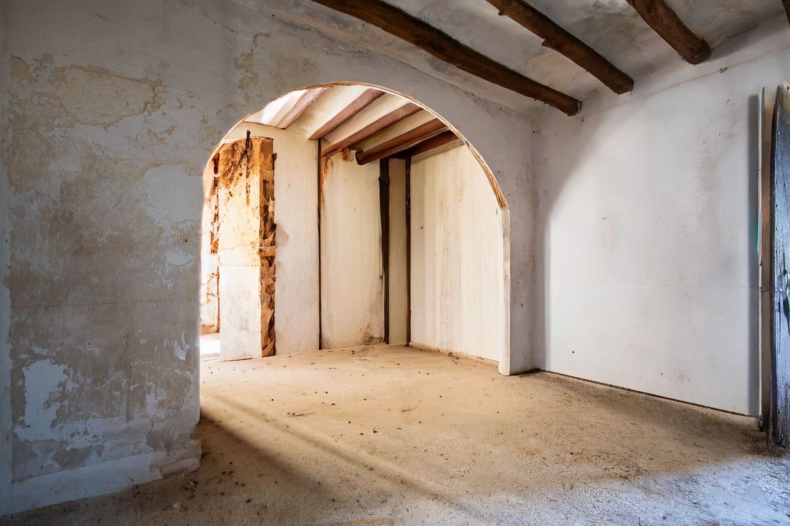 4 bedroom Finca/Country House for sale in Sant Llorenc des Cardassar - € 799,990 (Ref: 9740246)