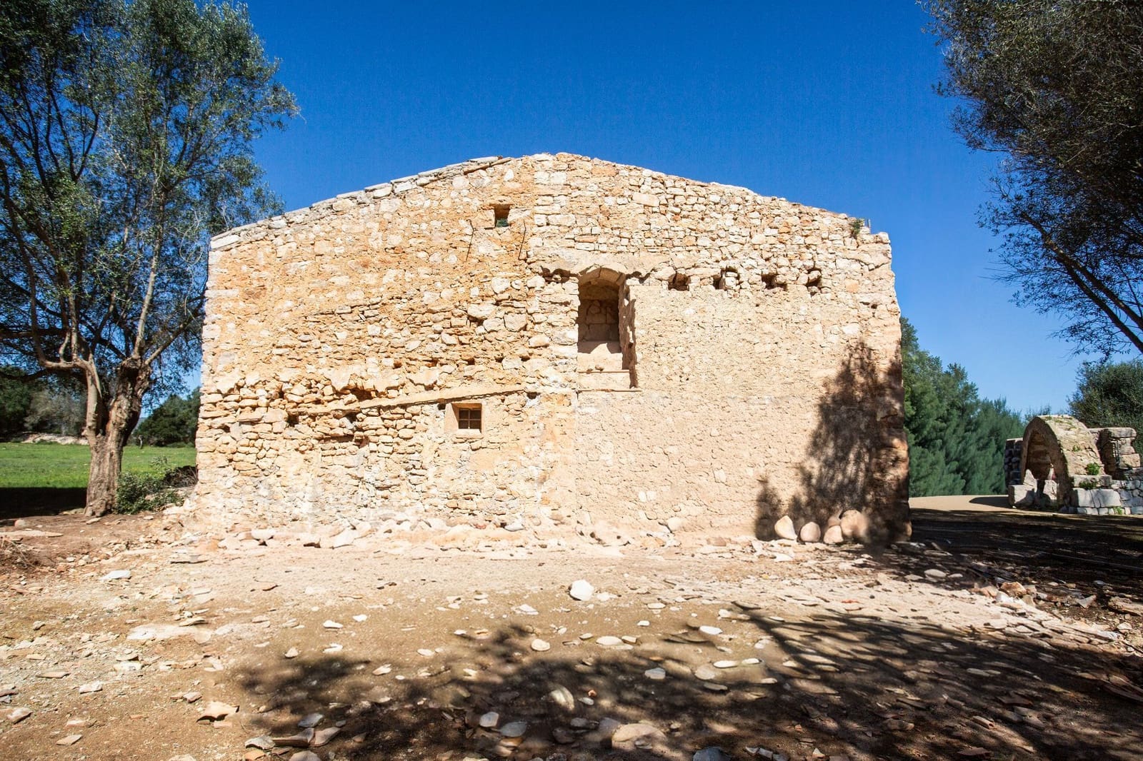 4 bedroom Finca/Country House for sale in Sant Llorenc des Cardassar - € 799,990 (Ref: 9740246)